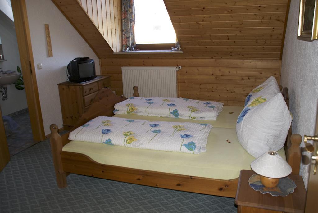 Gasthof Jägerheim Birgland Zimmer foto